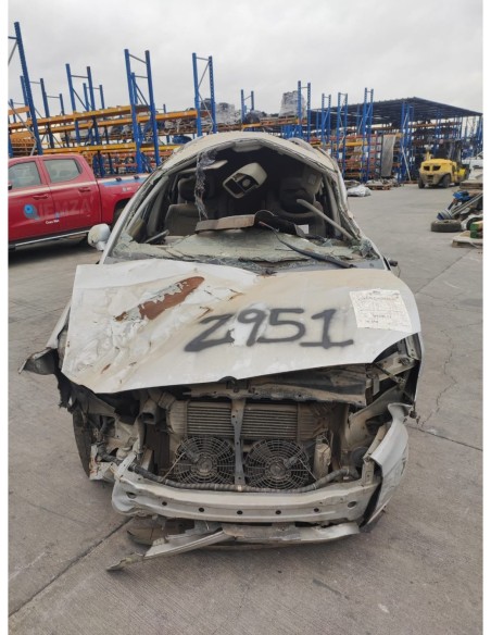 SSANGYONG STAVIC STATION WAGON 2012 4X2 2