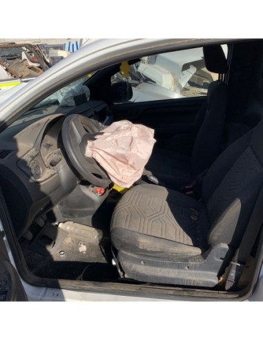 RAM VAN 700 2023%separator% %shop-name%