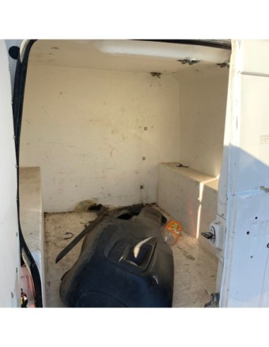 RAM VAN 700 2023%separator% %shop-name%