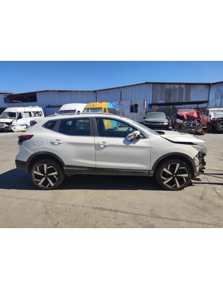 NISSAN QASHQAI 2018%separator% %shop-name%