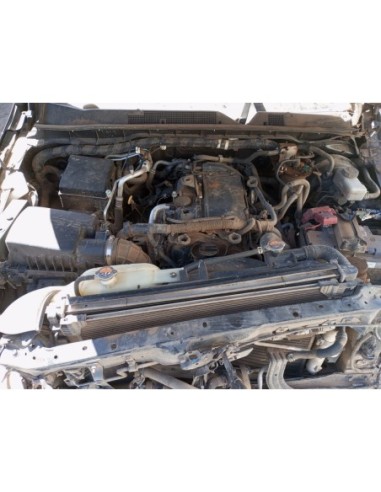 NISSAN NP300 2018%separator% %shop-name%