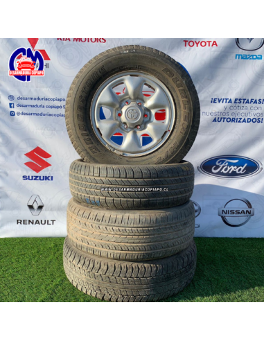 Juegos De Llantas Con Neumáticos Toyota Hilux R16