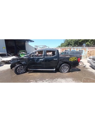 NISSAN NP300 2016%separator% %shop-name%