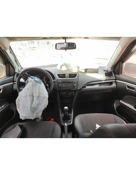 SUZUKI SWIFT 2018%separator% %shop-name%