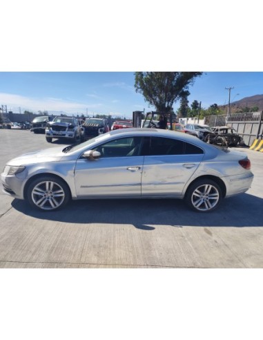 VOLKSWAGEN PASSAT 2013%separator% %shop-name%