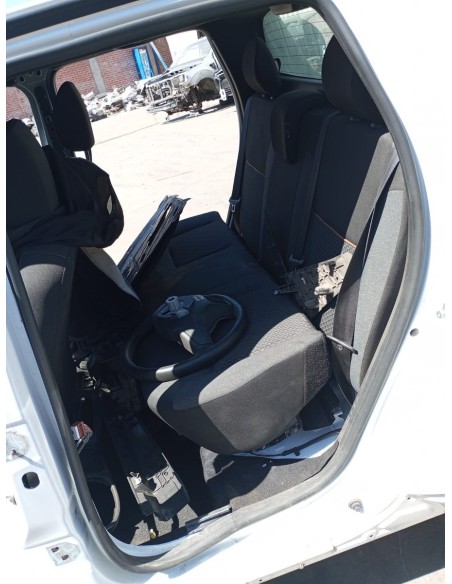 RENAULT OROCH 2023%separator% %shop-name%