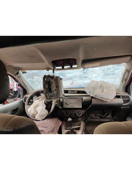 TOYOTA HILUX 2017%separator% %shop-name%