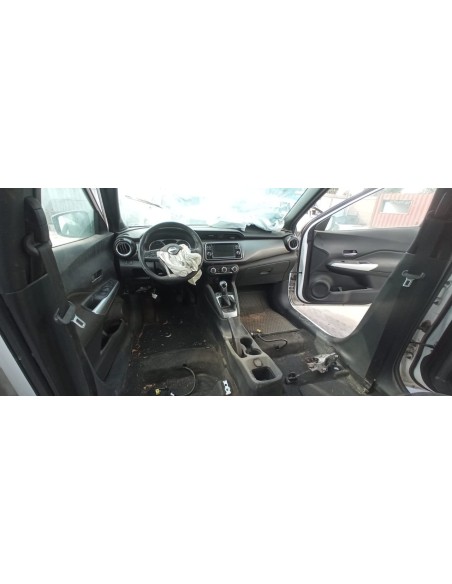 NISSAN KICKS 2021%separator% %shop-name%