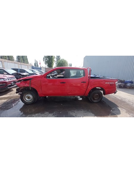 NISSAN NP300 2016%separator% %shop-name%