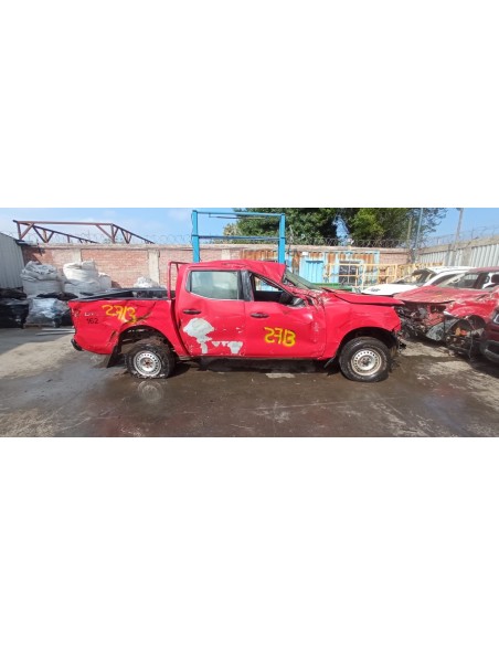 NISSAN NP300 2016%separator% %shop-name%