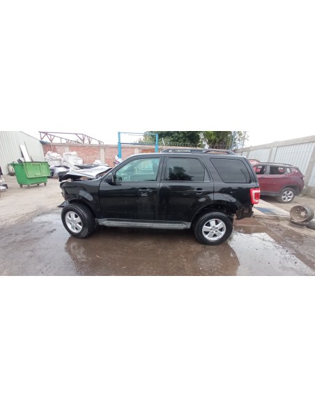 FORD ESCAPE 2012%separator% %shop-name%