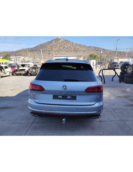 VOLKSWAGEN TOUAREG 2020%separator% %shop-name%