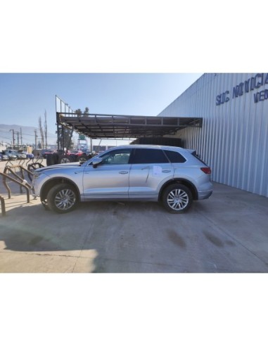 VOLKSWAGEN TOUAREG 2020%separator% %shop-name%