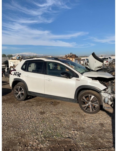 PEUGEOT 2008 2019%separator% %shop-name%