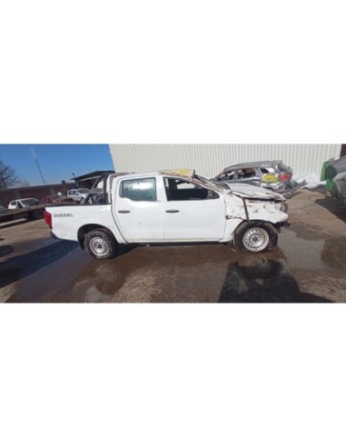 NISSAN NP300 2020%separator% %shop-name%
