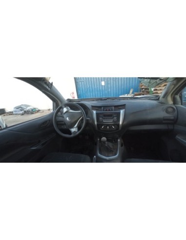 NISSAN NP300 2019%separator% %shop-name%