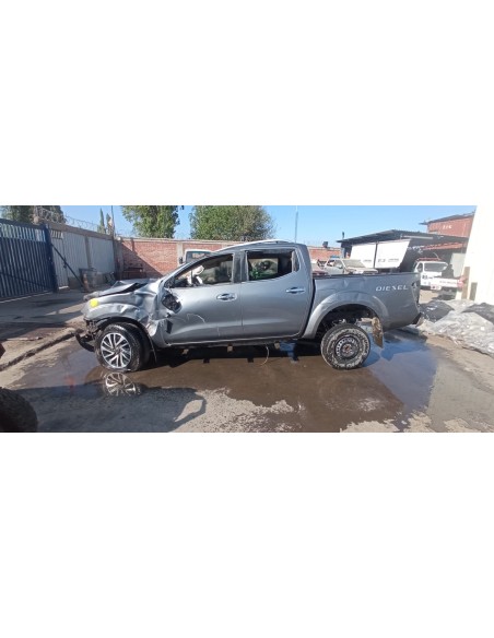 NISSAN NP300 2020%separator% %shop-name%