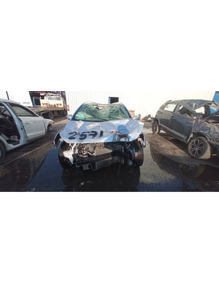 NISSAN VERSA SEDAN 2020 4X2 1