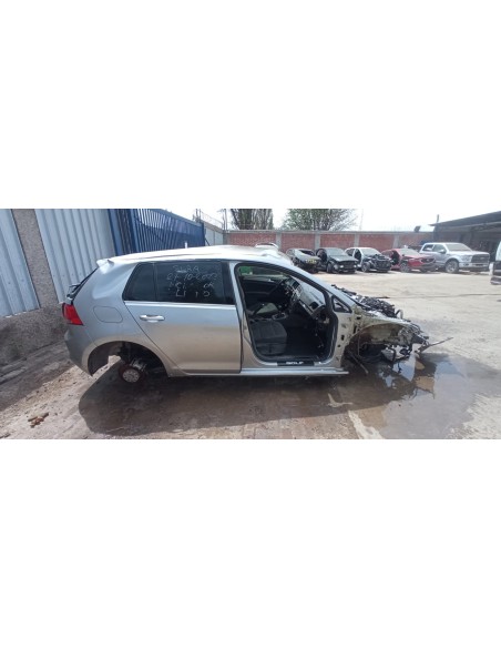 VOLKSWAGEN GOLF 2017%separator% %shop-name%