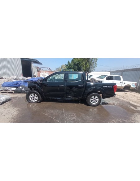 NISSAN NP300 2016%separator% %shop-name%