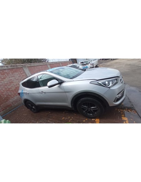HYUNDAI SANTA FE 2017%separator% %shop-name%