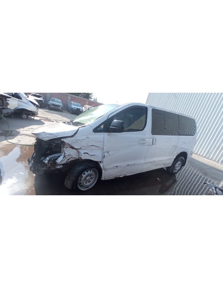 HYUNDAI H1 2016%separator% %shop-name%