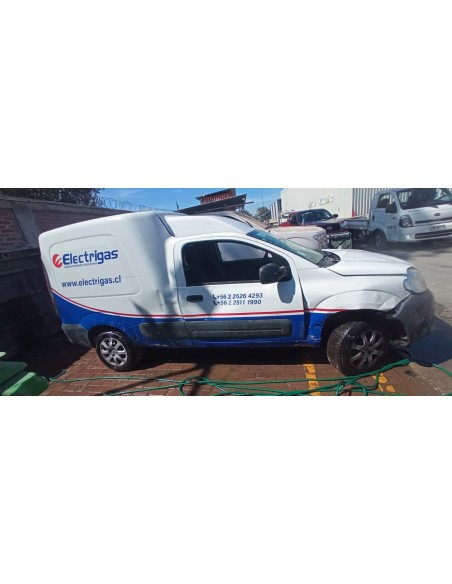 RAM VAN 700 2022%separator% %shop-name%