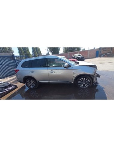 MITSUBISHI OUTLANDER 2020%separator% %shop-name%