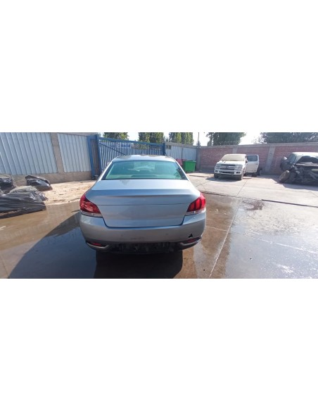 6 AUTOMATICO BENCINERO