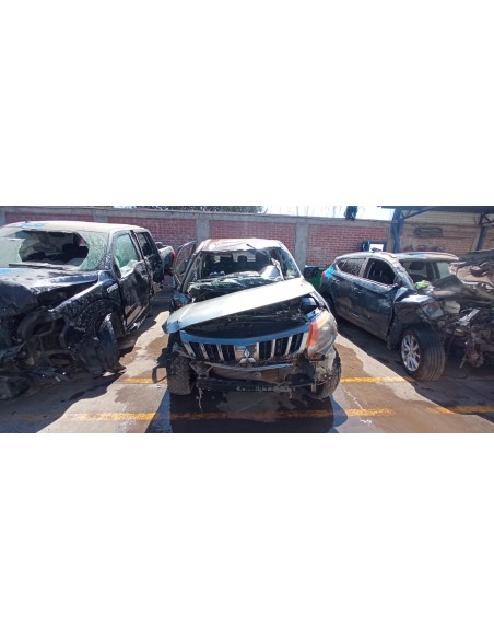 MITSUBISHI L200 STATION WAGON 2017 4X2 2