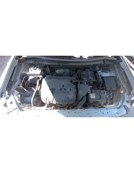 MITSUBISHI OUTLANDER 2015%separator% %shop-name%