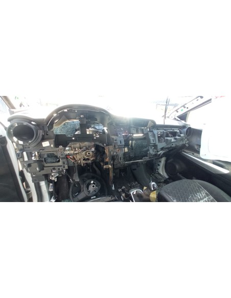 NISSAN KICKS 2021%separator% %shop-name%