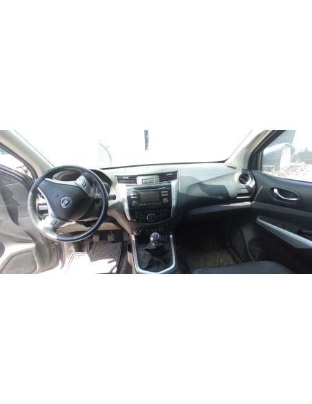 NISSAN NP300 2019%separator% %shop-name%