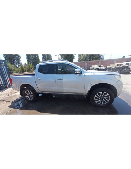 NISSAN NP300 2017%separator% %shop-name%