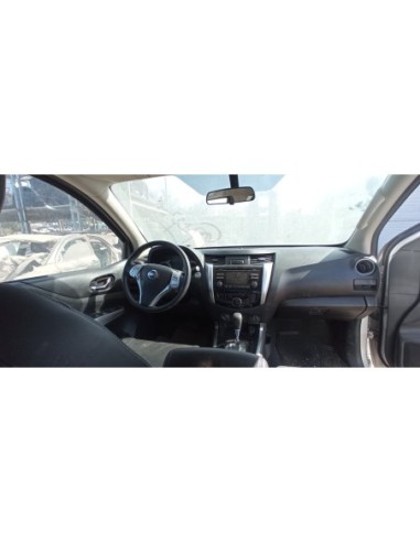 NISSAN NP300 2016%separator% %shop-name%