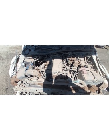 NISSAN NP300 2017%separator% %shop-name%