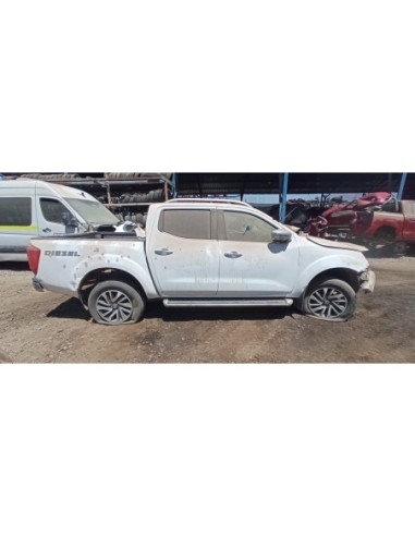 NISSAN NP300 2018%separator% %shop-name%