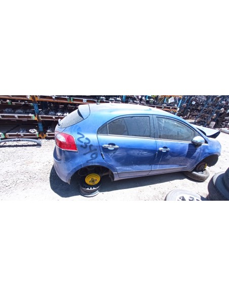 KIA RIO 5 2012%separator% %shop-name%