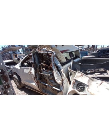 NISSAN NP300 2017%separator% %shop-name%