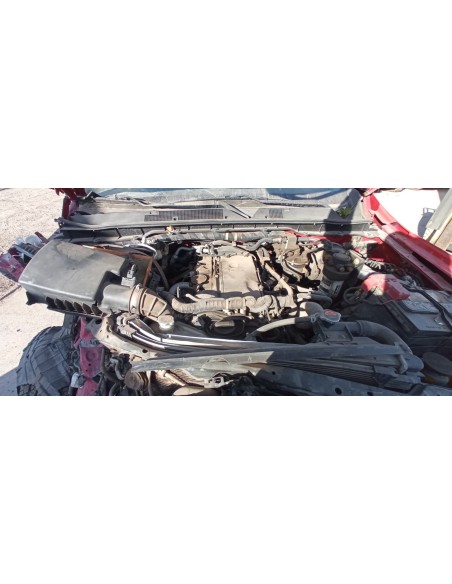 NISSAN NP300 2019%separator% %shop-name%