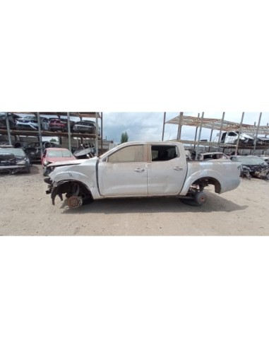 NISSAN NP300 2018%separator% %shop-name%