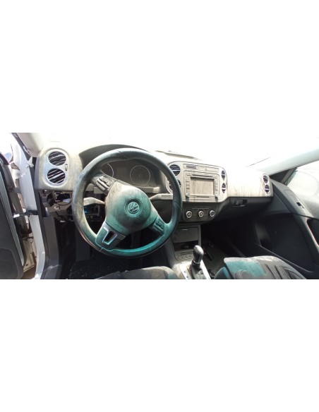 VOLKSWAGEN TIGUAN 2016%separator% %shop-name%