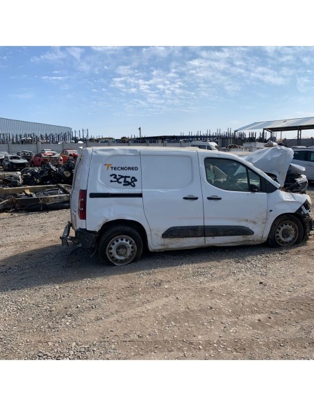 CITROEN BERLINGO 2021%separator% %shop-name%
