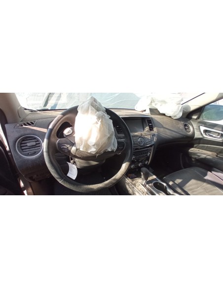 NISSAN PATHFINDER 2018%separator% %shop-name%