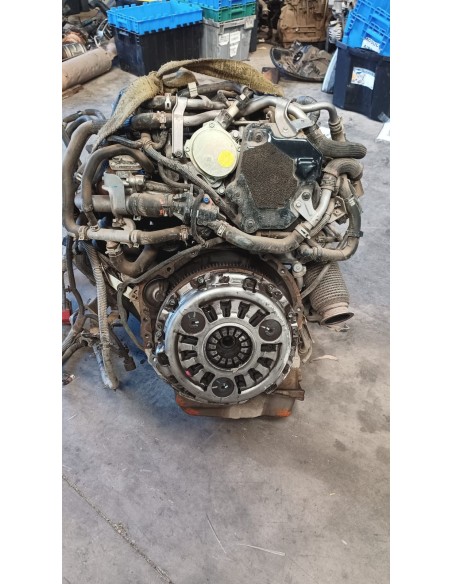 NISSAN NP300 PICK UP DOBLE CABINA 2018 4X4 2