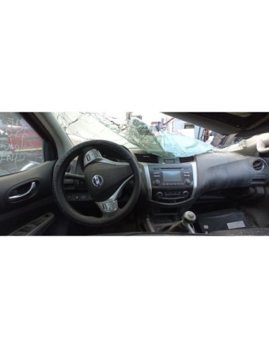 NISSAN NP300 2017%separator% %shop-name%