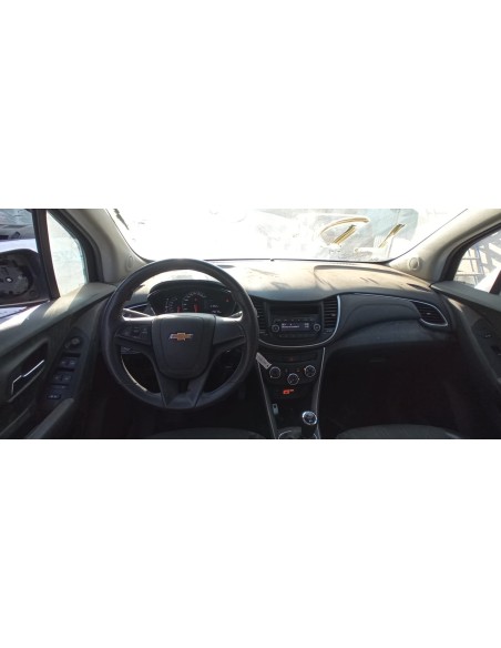 CHEVROLET TRACKER 2019%separator% %shop-name%