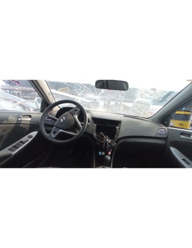 HYUNDAI ACCENT RB 2018%separator% %shop-name%