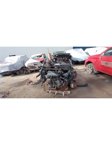 NISSAN VERSA HATCHBACK 2013 4X2 1