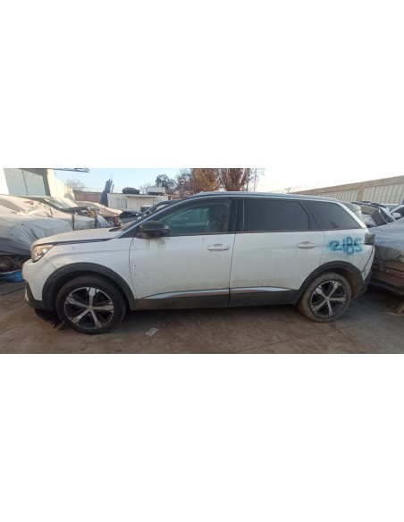 PEUGEOT 5008 2018%separator% %shop-name%